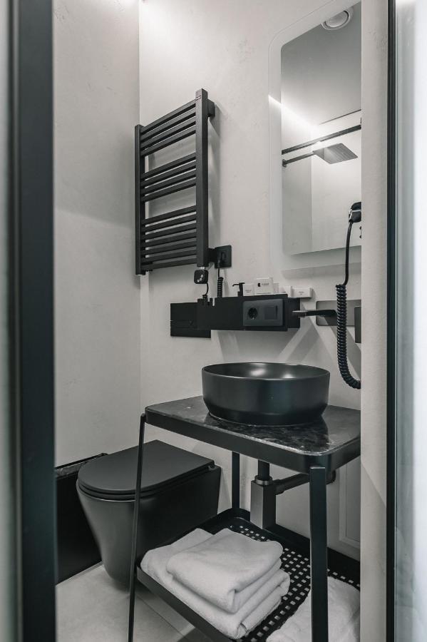 Ribas Rooms Lutsʼk Exterior foto